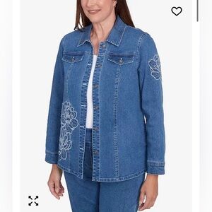 NWT Alfred Dunner Women's Free Spirit Super Stretch Floral Denim Jacket